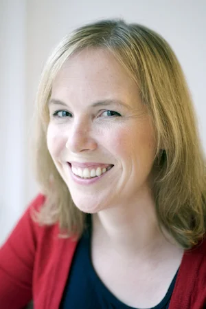 Valerie_Howes_A4L.jpg