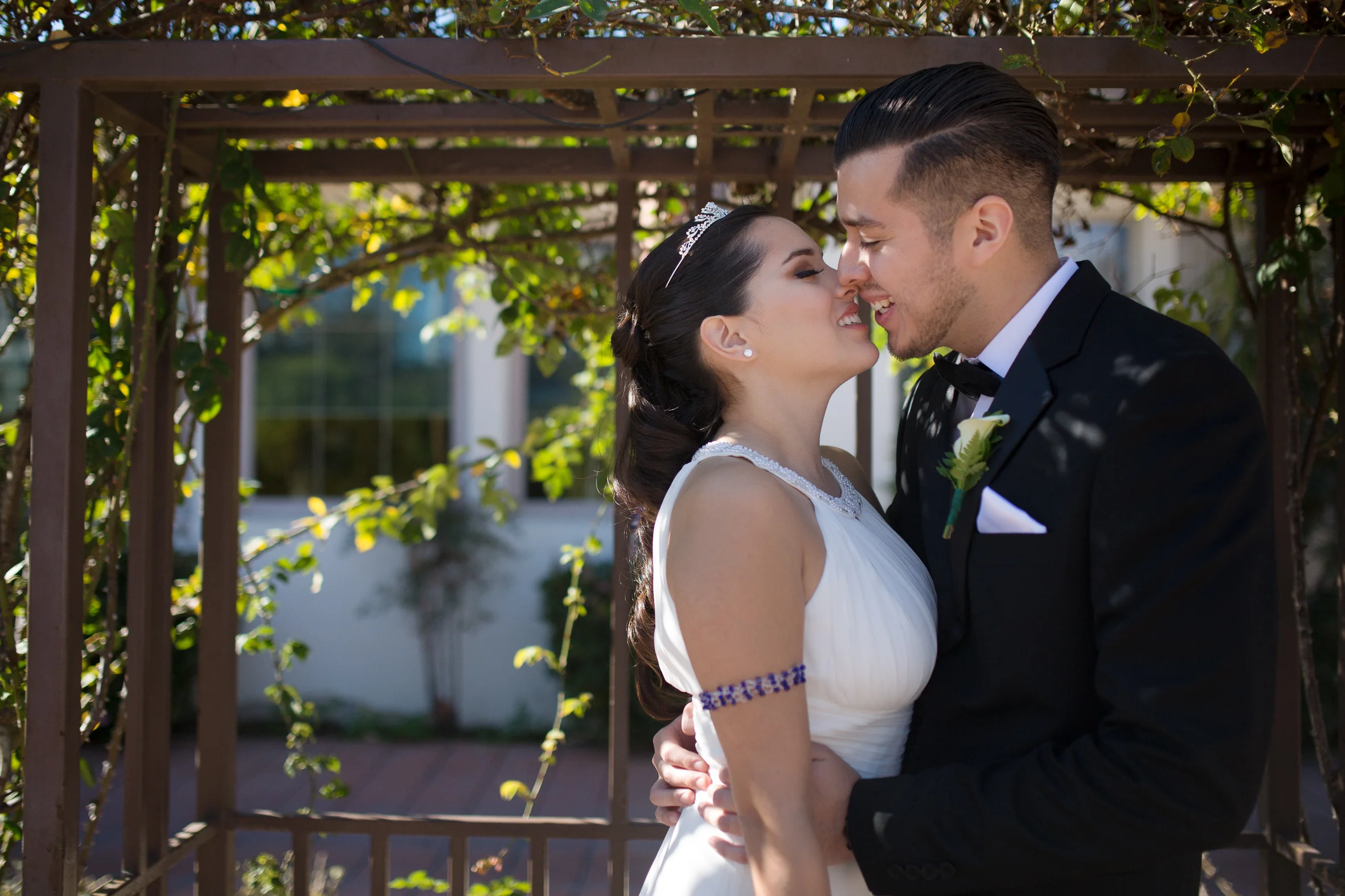 Lucia & Gonzalo: La Boda de Mi Hermano