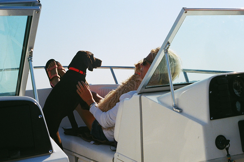 They spend their summers together (plus their sweet pup, Nelly) setting crab pots and returning in the evenings to share beers and pull up their dinner. 