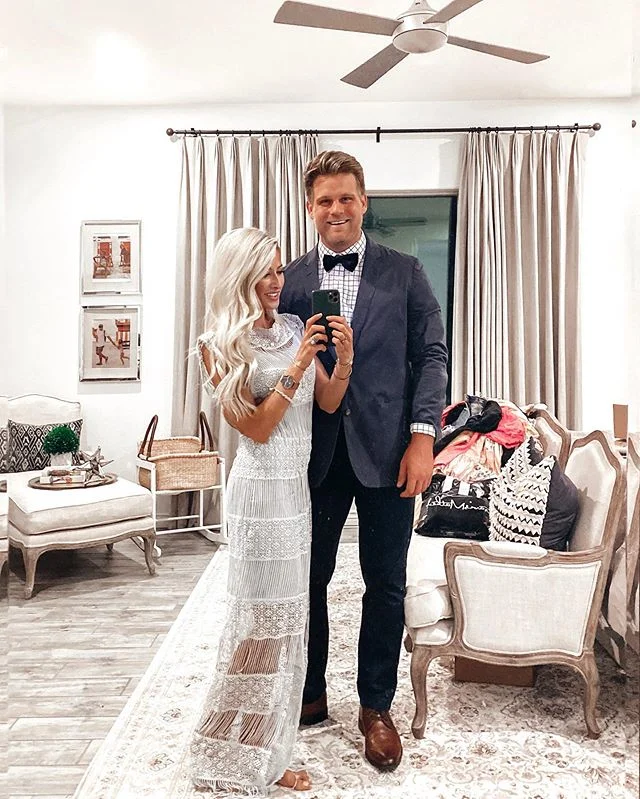 Charity event tonight 💛