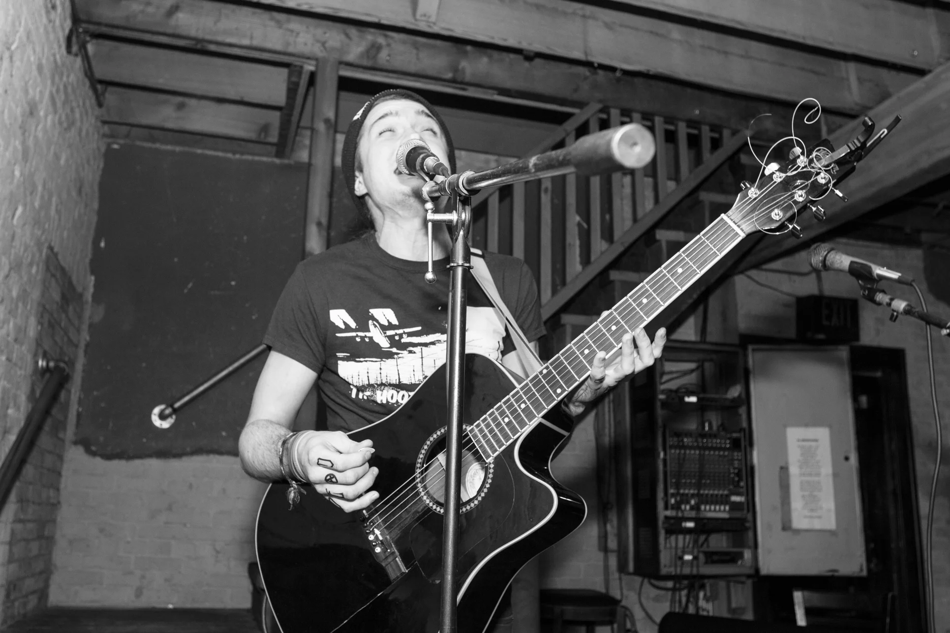fourbarsofopenmiclouisvilleedition-60.jpg