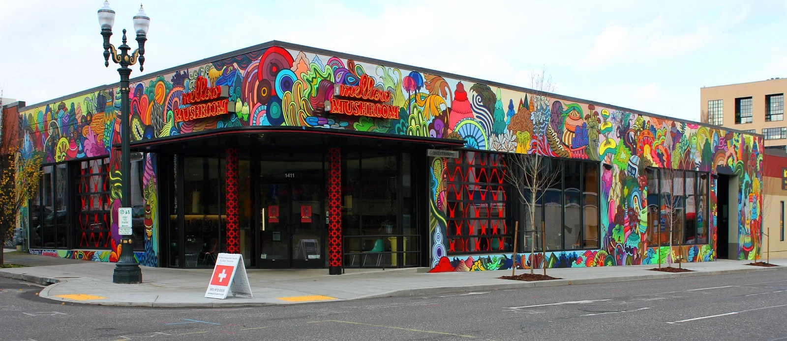 mellowmushroom_portlandmural4.jpg