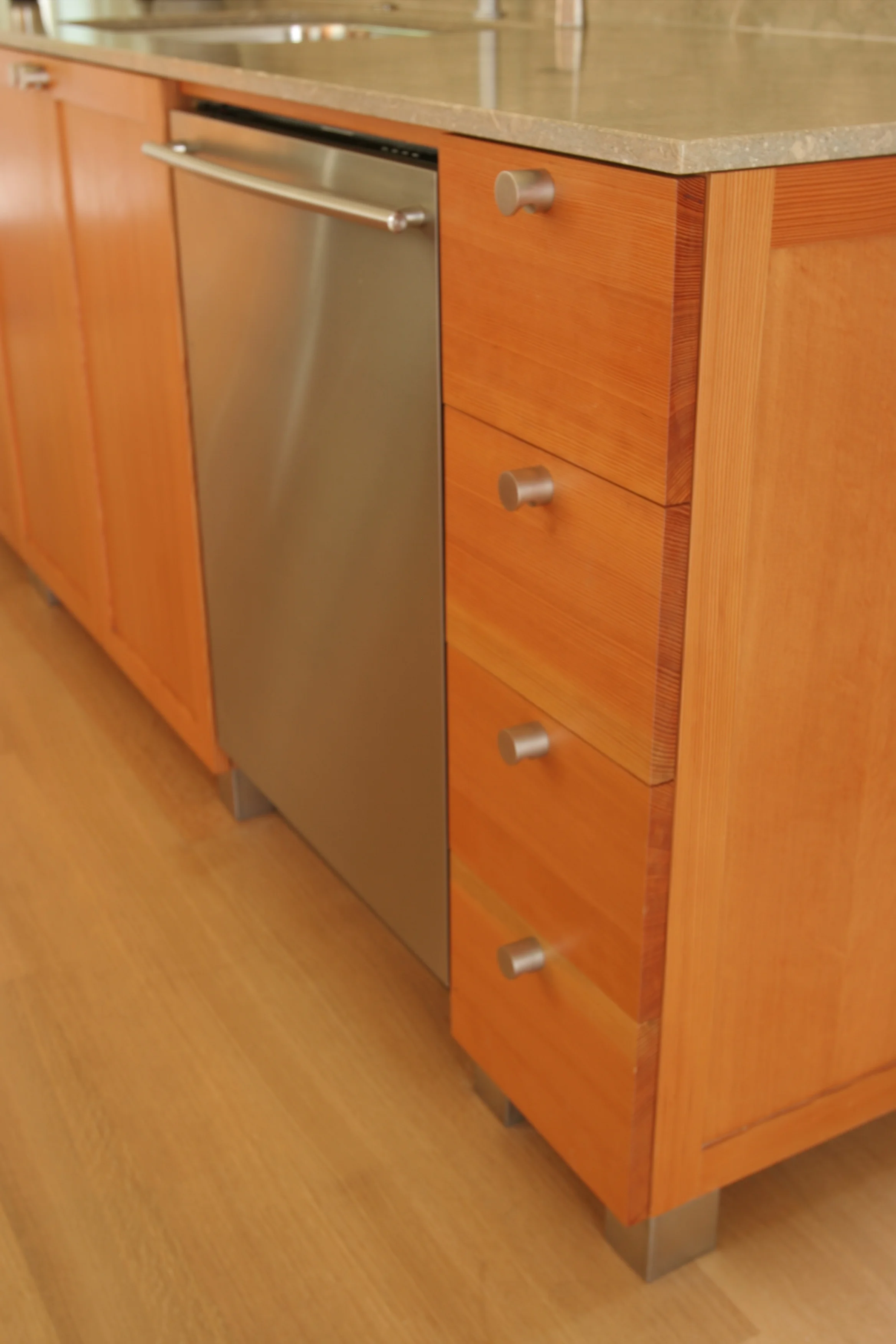 4 drawers_04_RT8.jpg