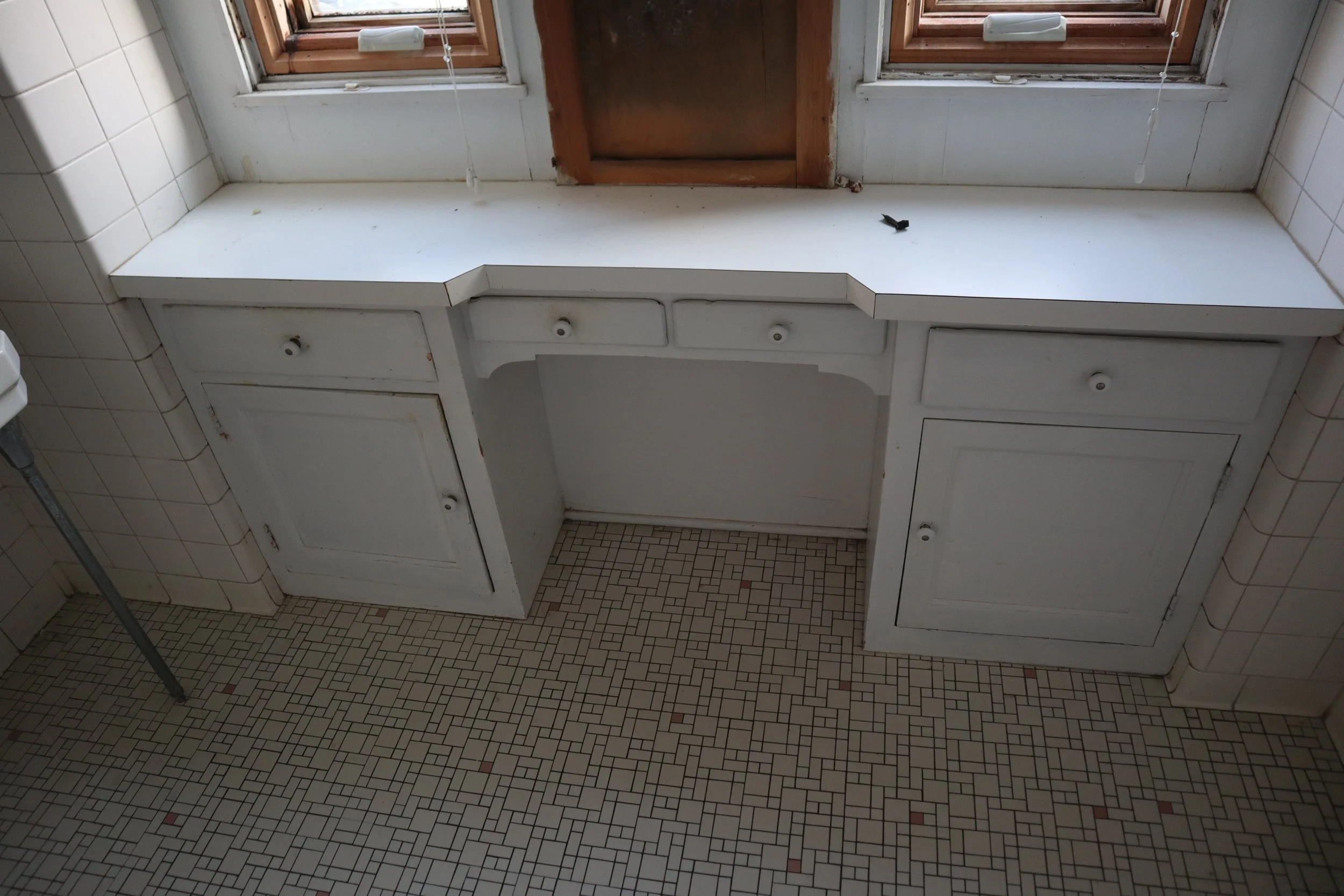 Before-1980's Style Cabinetry