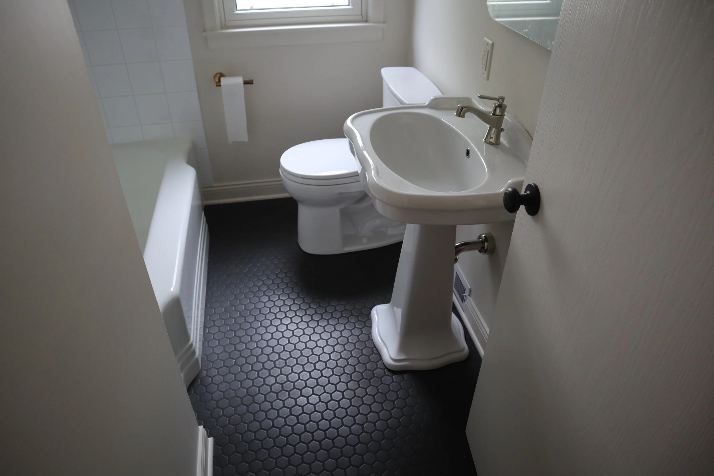 After: Pedestal & Hexagon floor tile