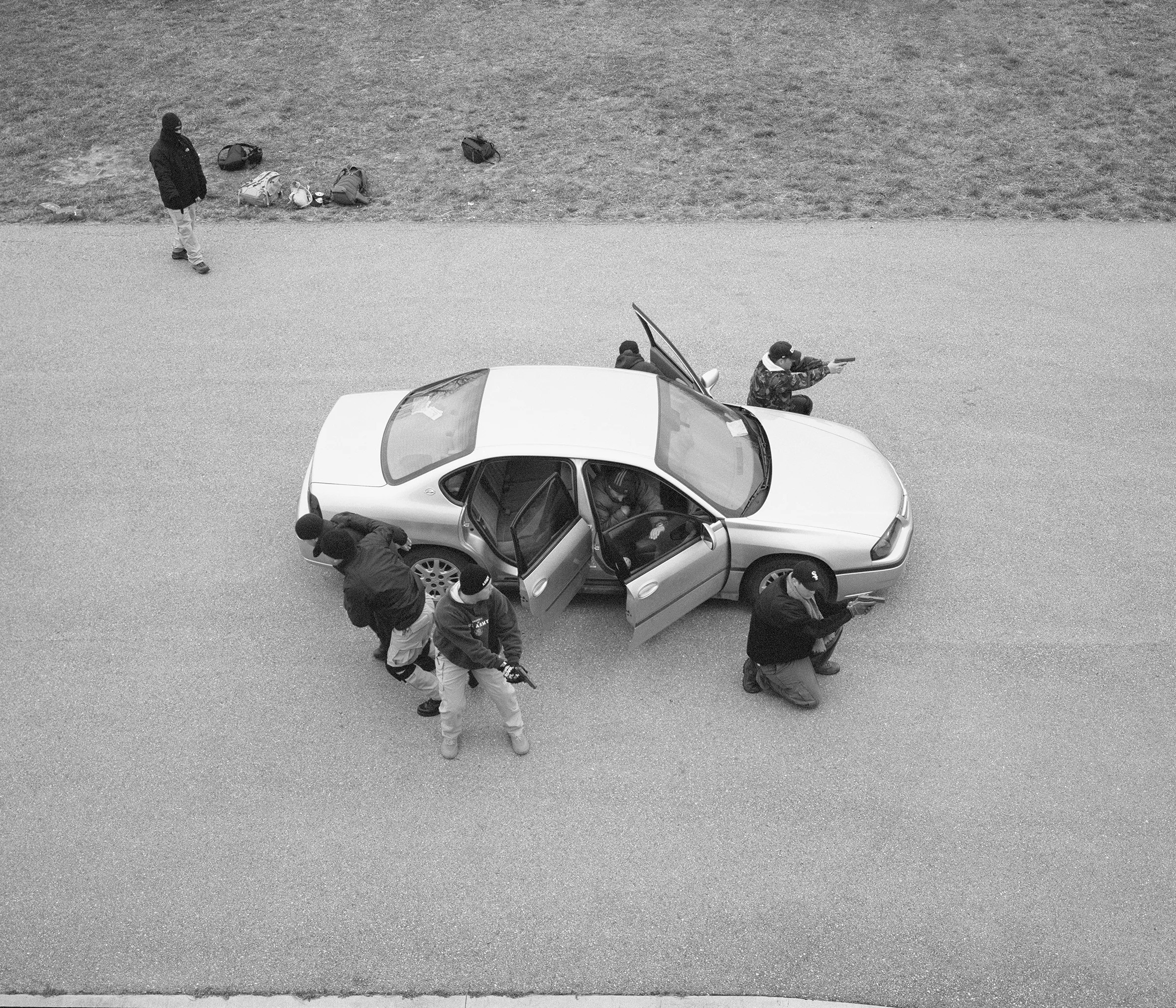 008_f1_bw.jpg