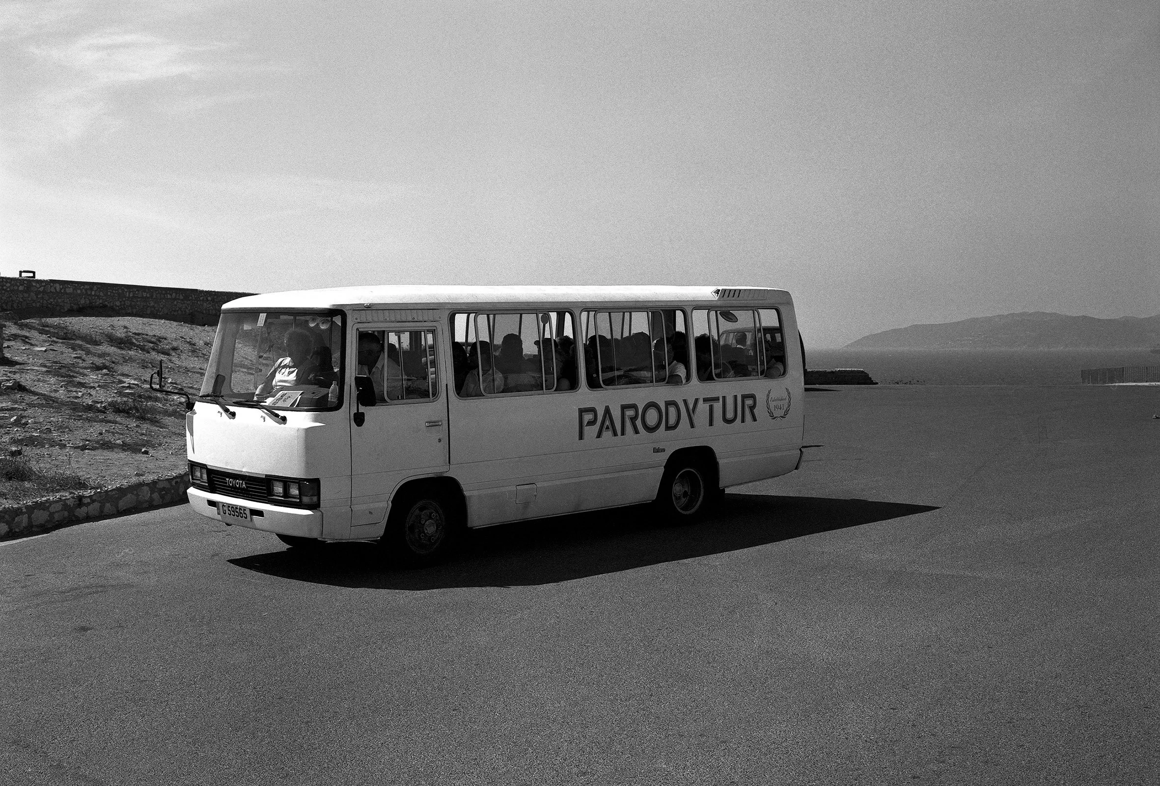 Parody Bus.jpg