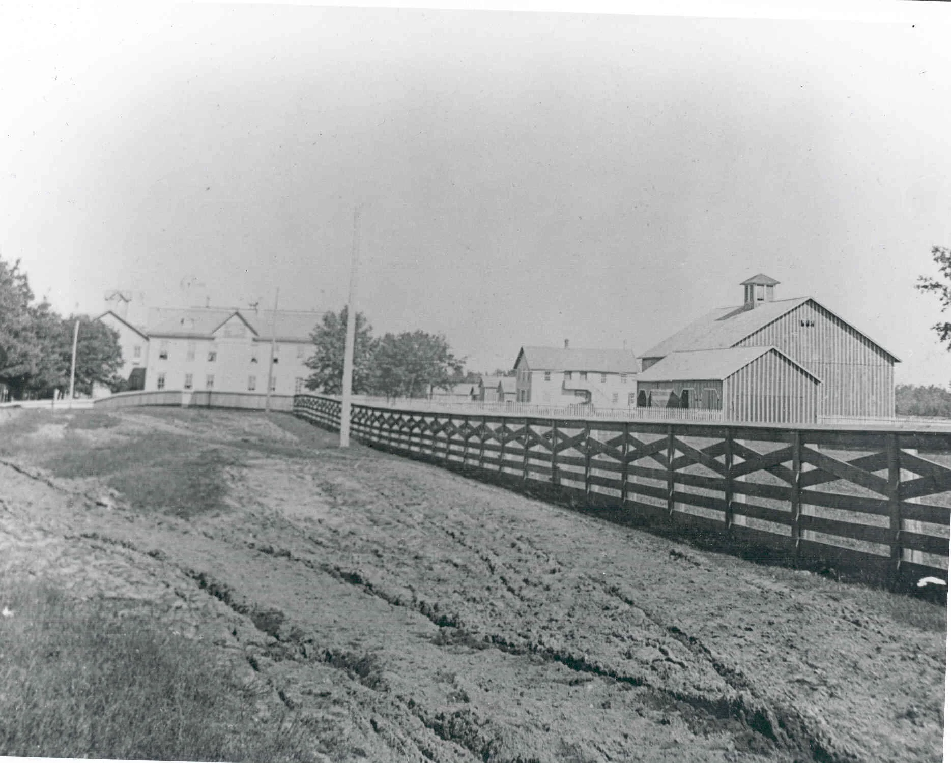 Barnview.jpg