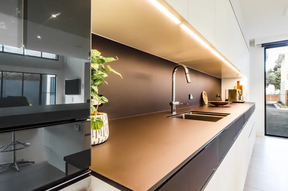 19b Ebden Ave Black Rock Kitchen - Web-8.jpg