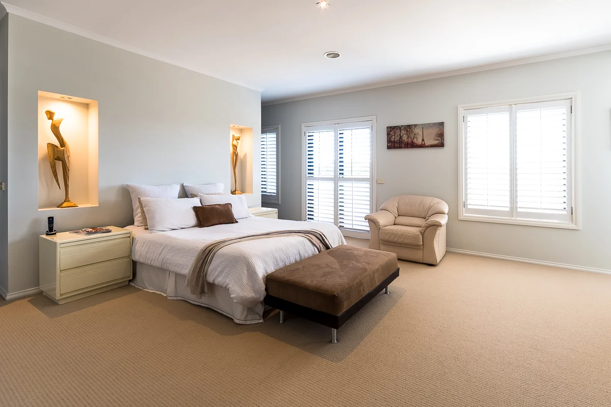 24 Hall Mark Rd - Web Version-12.jpg