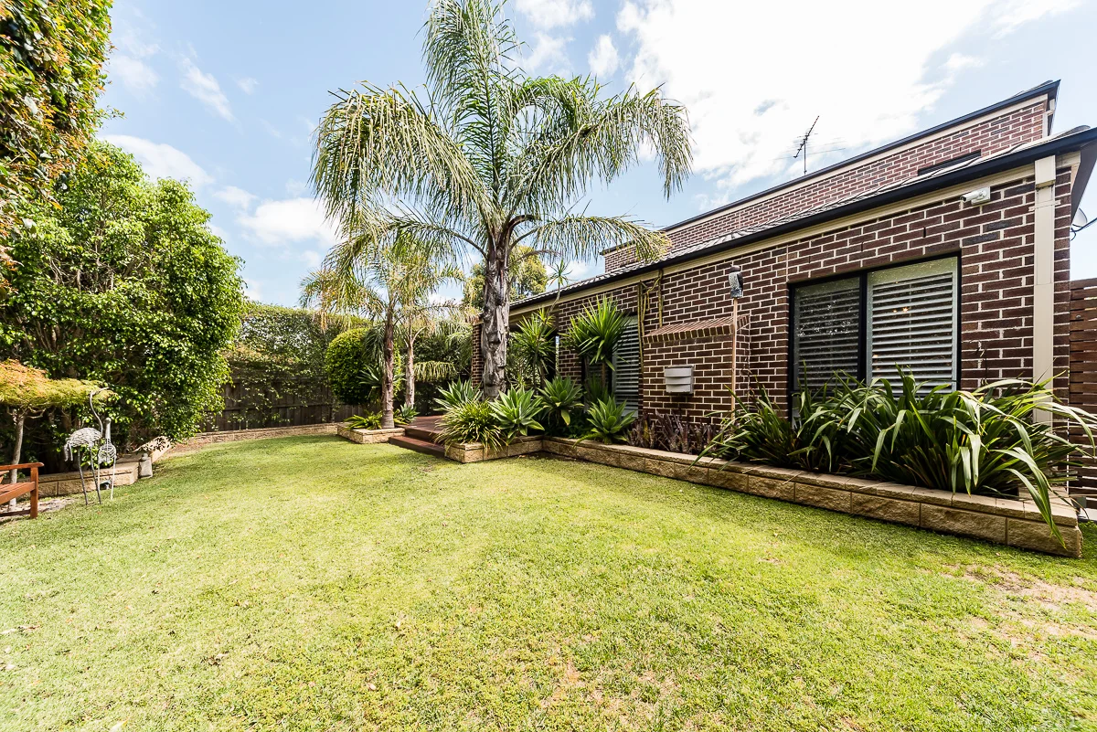 24 Hall Mark Rd - Web Version-23.jpg