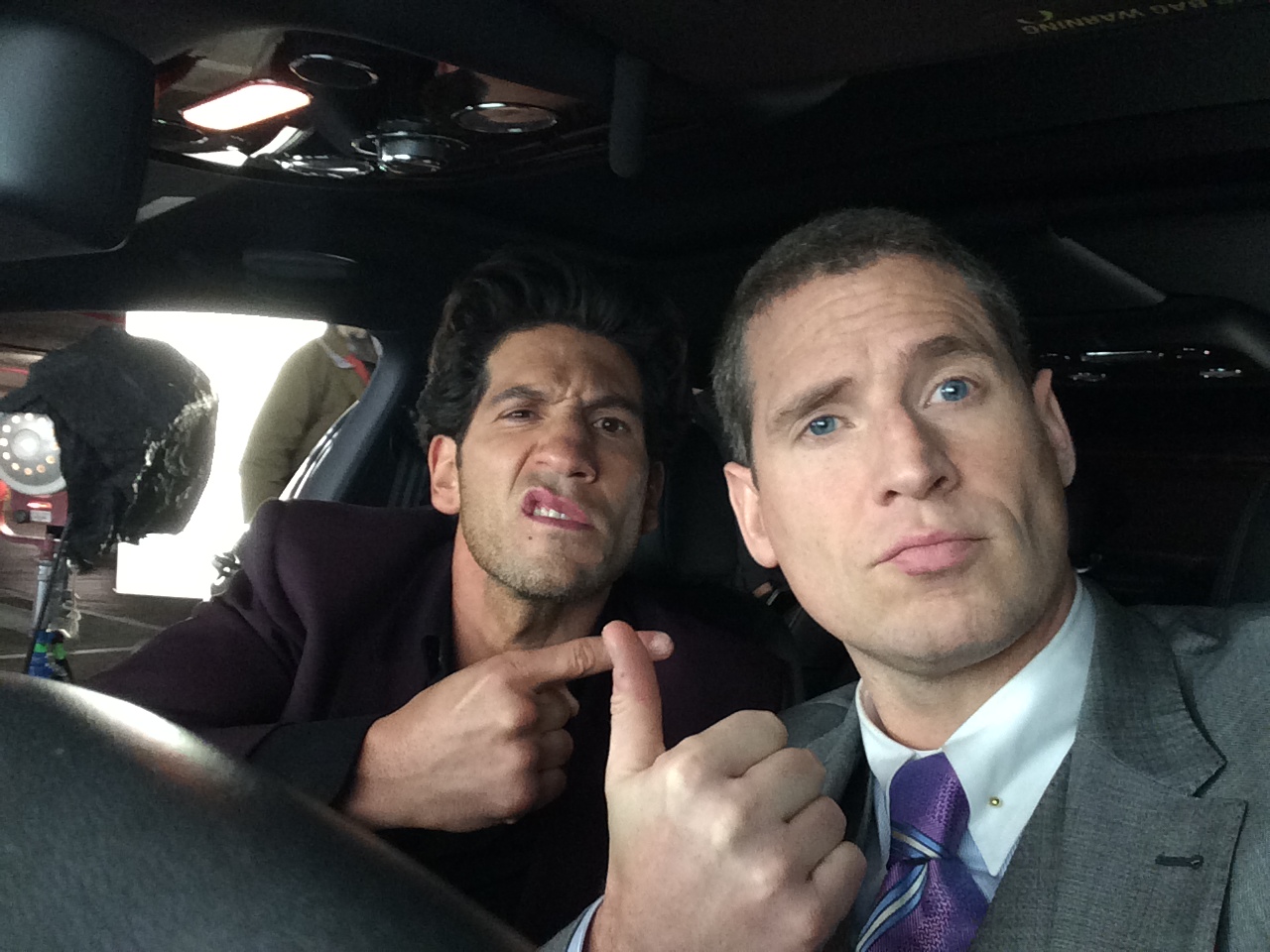 Alex with Jon Bernthal on the set of The Accountant .