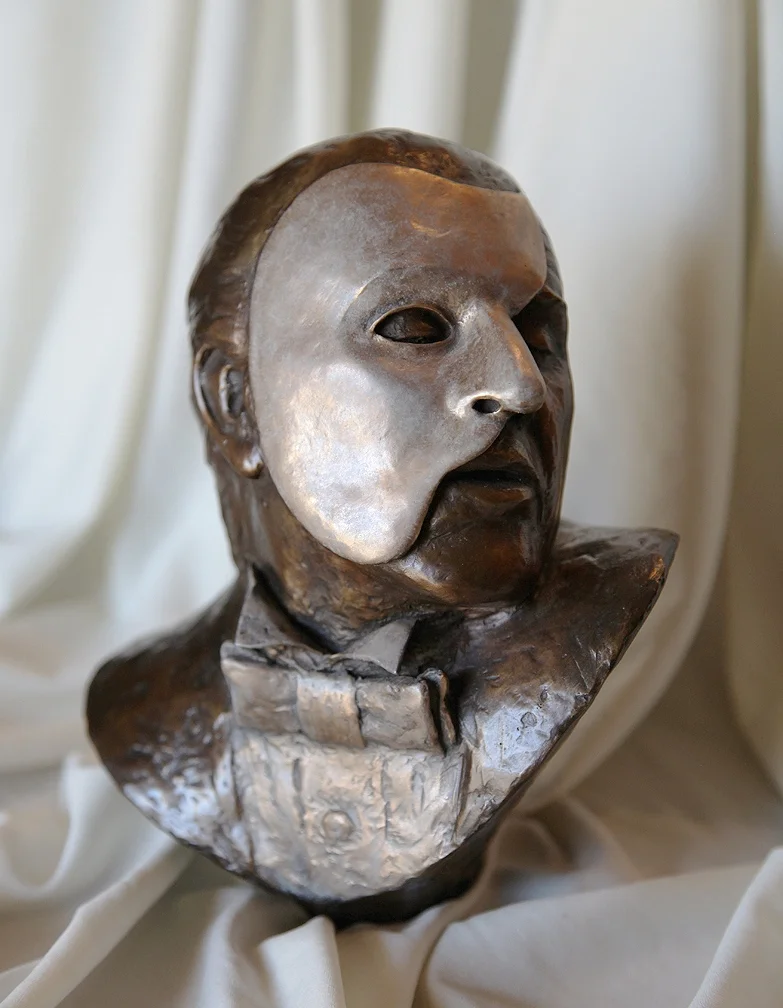 Phantom Bronze 8.jpg