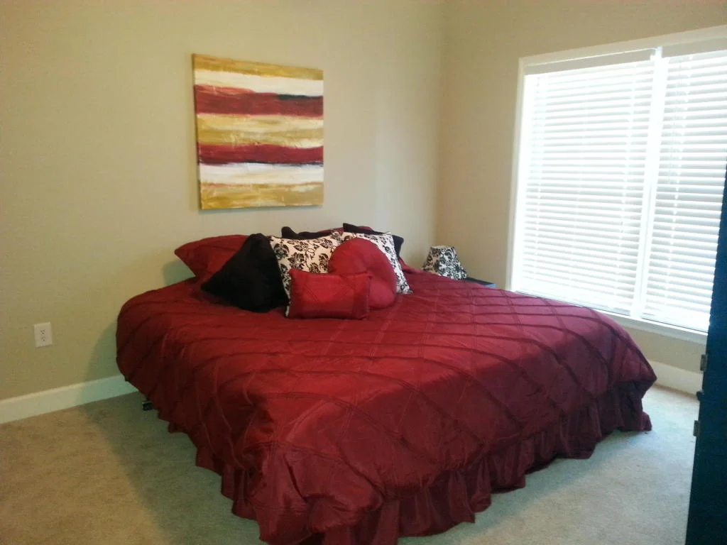 250 Crown Point #102 (Patsy Smith).jpg 22.jpg