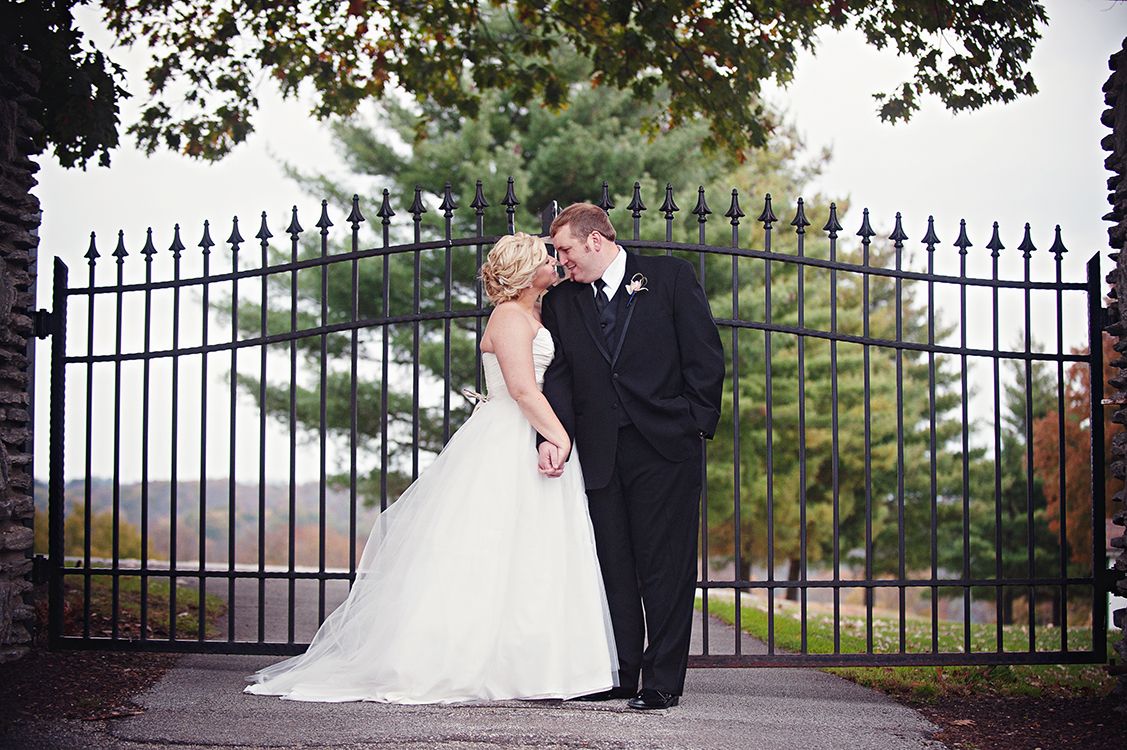  Image by&nbsp; Leah Robbins Photography .&nbsp;Dearborn Country Club, Aurora, IN. 