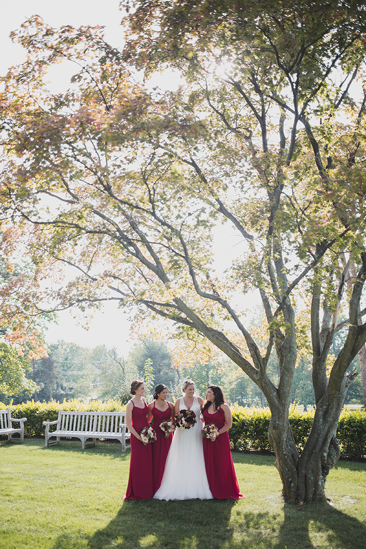 Bride and bridesmaids at Pinecroft Mansion, Cincinnati, Ohio. Flowers by Floral Verde LLC. Photo by Carly Short Photography.