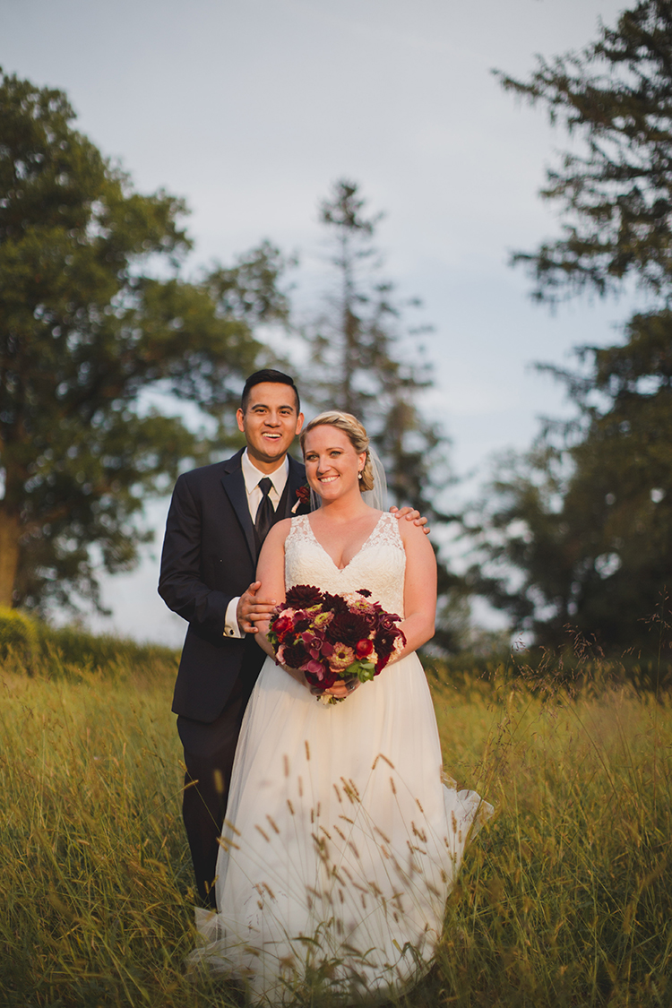 Wedding at Pinecroft Mansion, Cincinnati, Ohio. Flowers by Floral Verde LLC. Photo by Carly Short Photography.