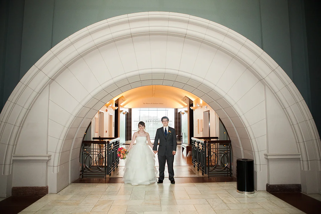 Wedding photos at the Cincinnati Art Museum, Cincinnati, Ohio. Flowers by Floral Verde LLC. Photo by Shelby Street Photography.