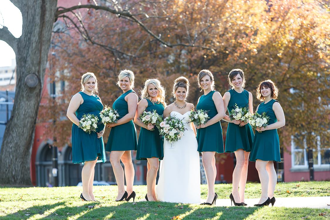 Wedding at The Transept, Cincinnati, Ohio. Flowers by Floral Verde LLC. Photo by Leppert Photography.