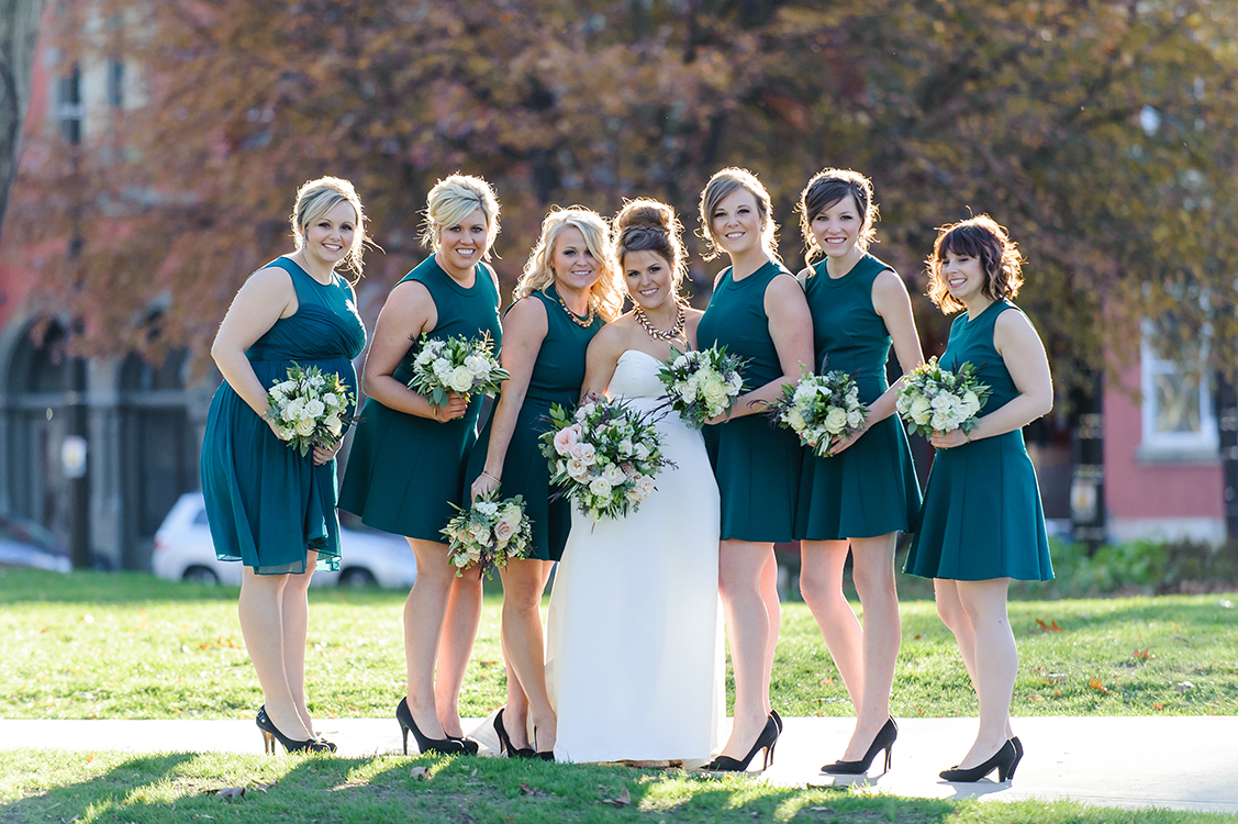 Wedding at The Transept, Cincinnati, Ohio. Flowers by Floral Verde LLC. Photo by Leppert Photography.