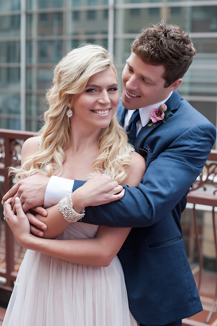 Wedding-at-the-backstage-event-center-Cincinnati-Ben-Elsass-Photography-Floral-Verde.68.jpg