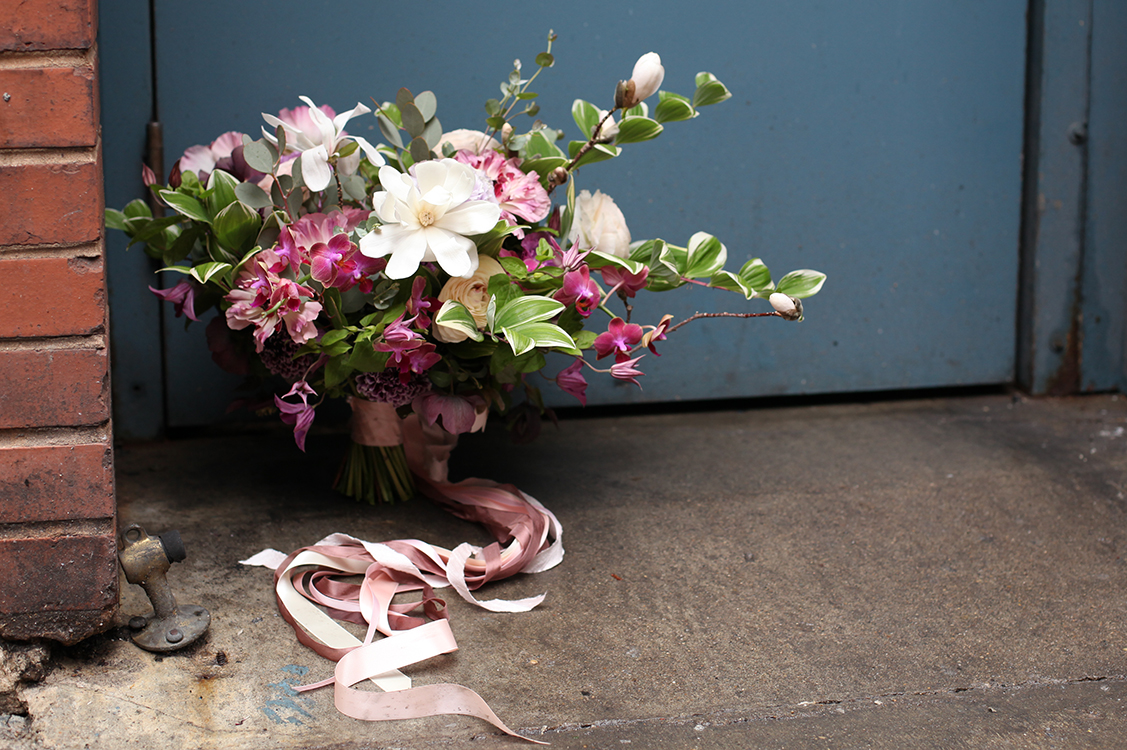 Wedding-at-the-backstage-event-center-Cincinnati-Floral-Verde.9405.jpg