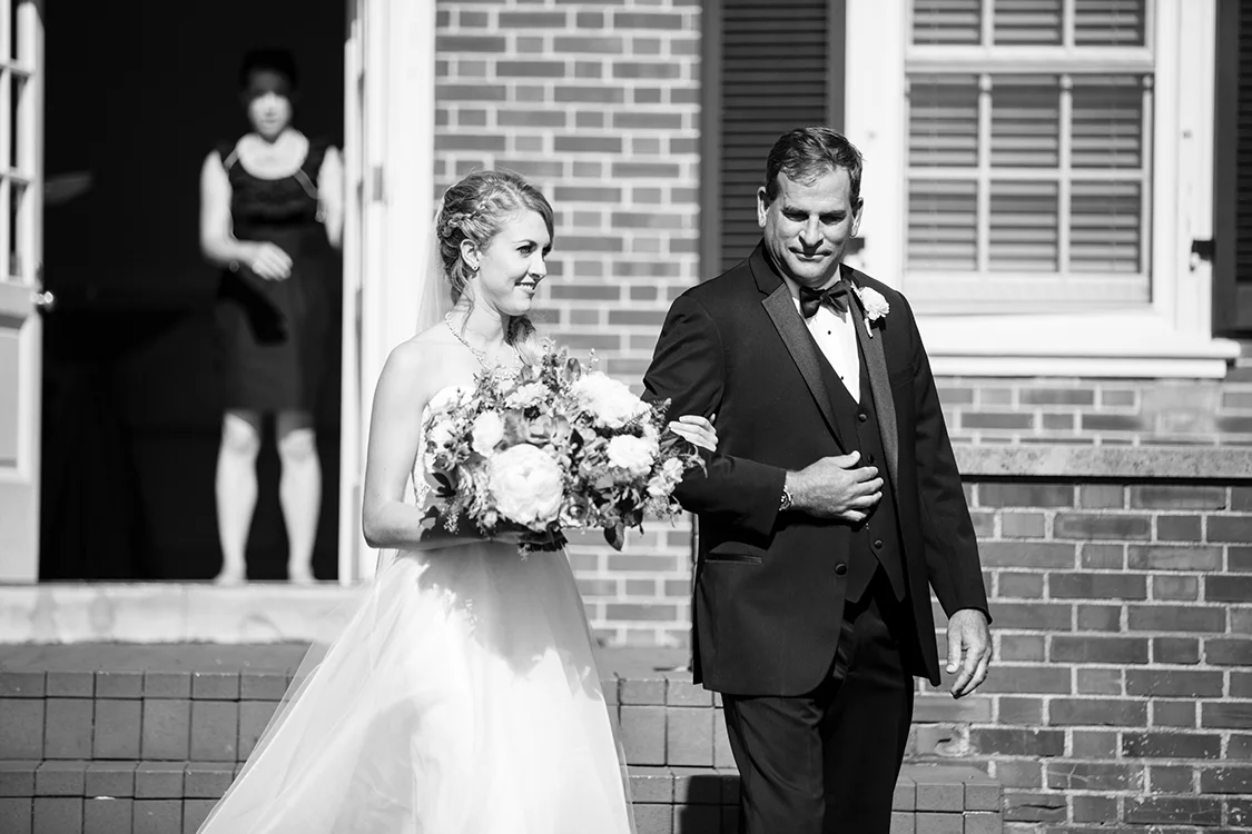 Wedding Ceremony at the French Park in Cincinnati, Ohio. Flowers by Floral Verde. Photo by Leah Barry Photography.