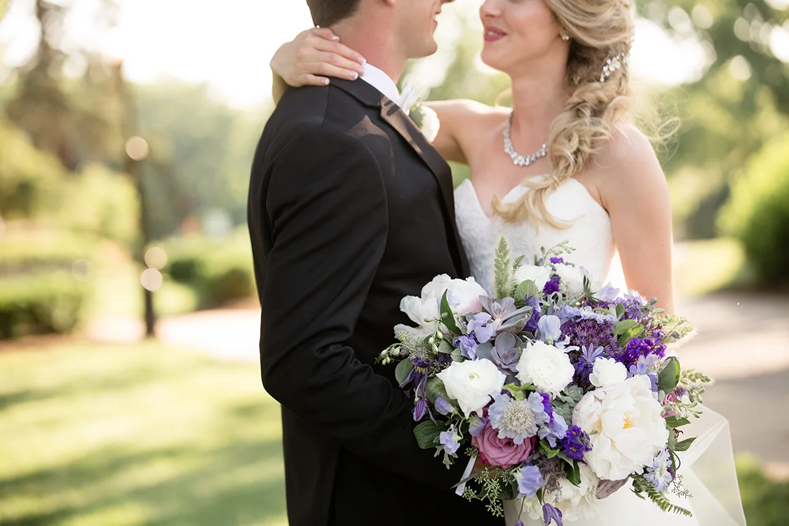 Wedding Ceremony at the French Park in Cincinnati, Ohio. Flowers by Floral Verde. Photo by Leah Barry Photography.