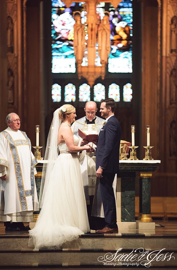 Wedding Ceremony at Cathedral Basilica of the Assumption in Covington, Kentucky, Ohio. Flowers by Floral Verde. Photo by Sadie and Jess.