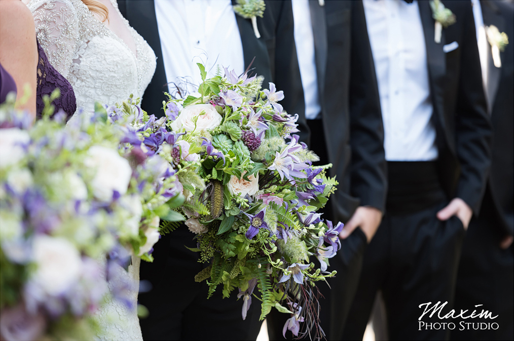 Wedding portraits at Eden Park, Cincinnati, Ohio.  Flowers by Floral Verde. Photo by Maxim Photo Studio.