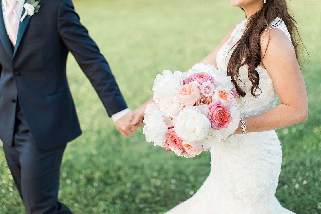 Wedding portraits at Gratz Park in Lexington, Kentucky. Flowers by Floral Verde. Photo by Rachael McCall Photography.