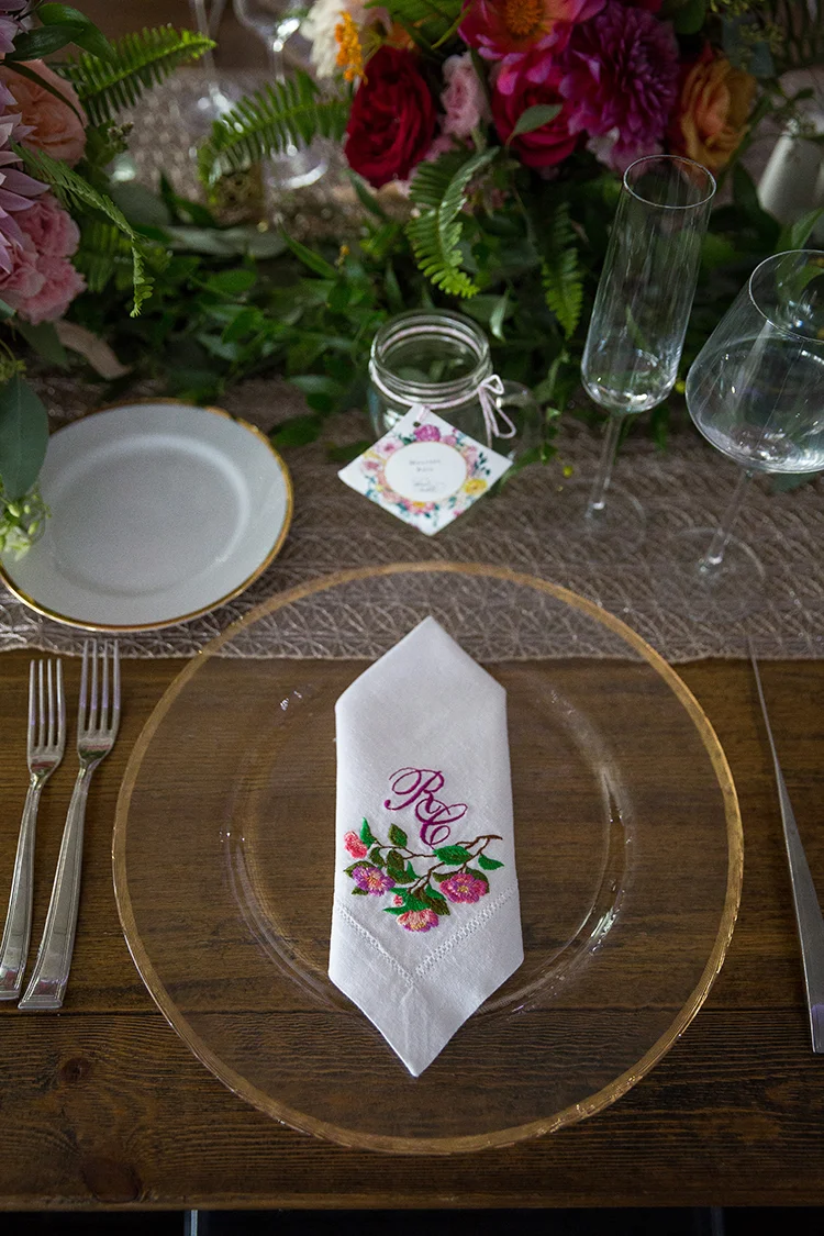 Wedding Reception at Anderson Pavilion in Cincinnati, Ohio. Flowers by Floral Verde. Photo by 1326 Studios.
