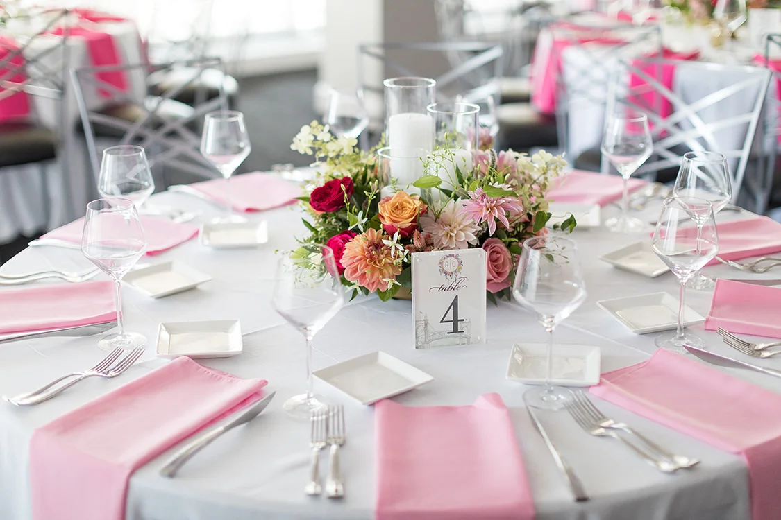 Wedding Reception at Anderson Pavilion in Cincinnati, Ohio. Flowers by Floral Verde. Photo by 1326 Studios.