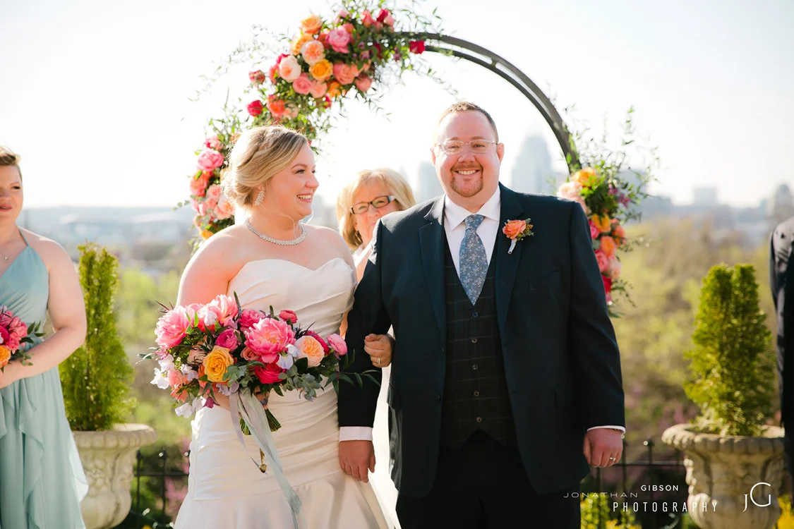 Wedding ceremony and reception at Wiedemann Hill Mansion in Newport, Kentucky. Flowers by Floral Verde. Photo by Jonathan Gibson Photography.