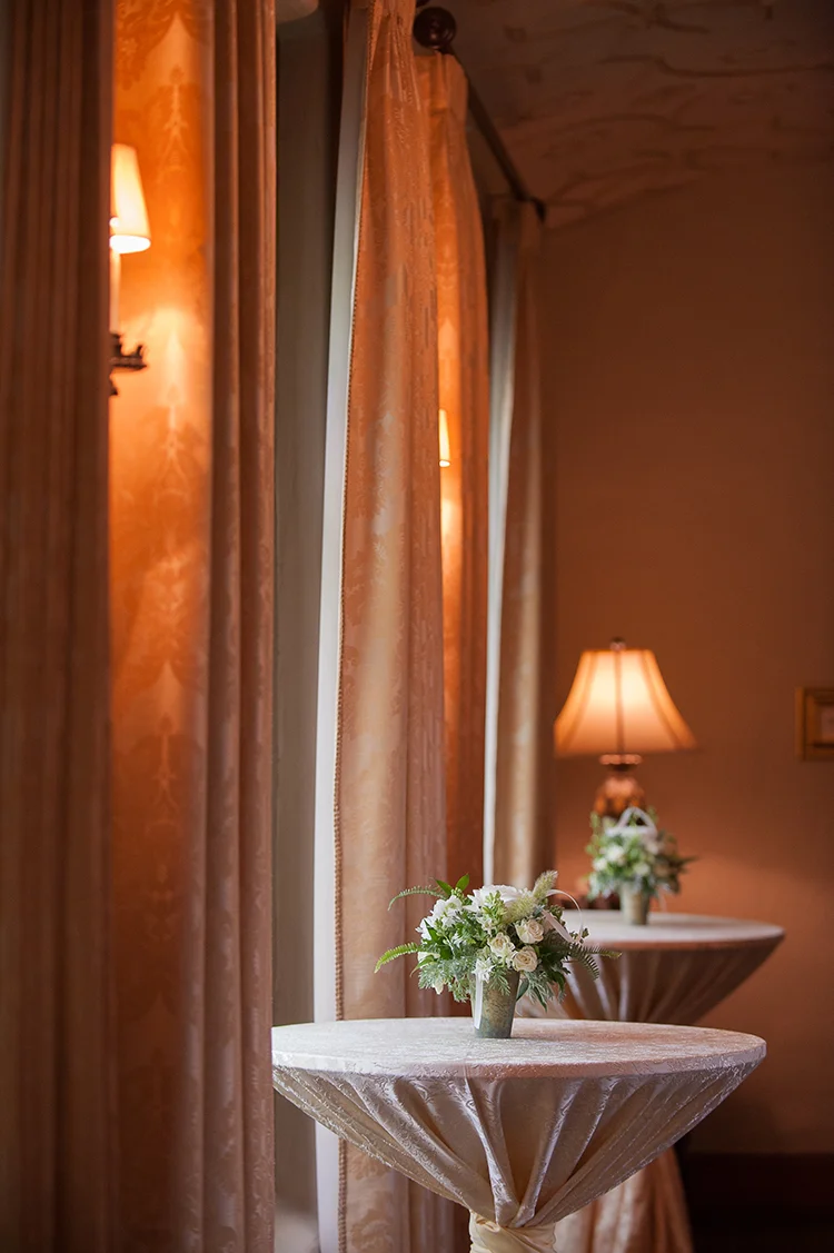wedding-at-Pinecroft-at-Crosley-Estate-in-Cincinnati-Ohio-Pottinger-Photography-Floral-Verde-flowers-9324.jpg