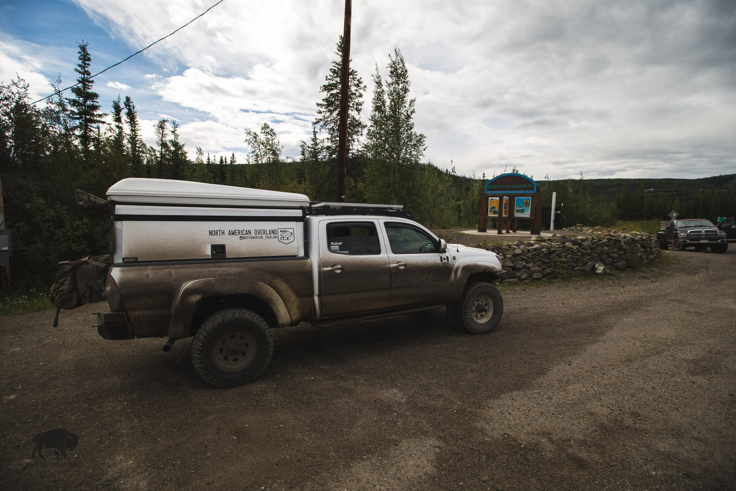 Half way through my journey back from the Arctic Circle my truck was cleaner despite the deep mud I drove through. At the end of my journey, sans rain and less mud I was far dirtier.