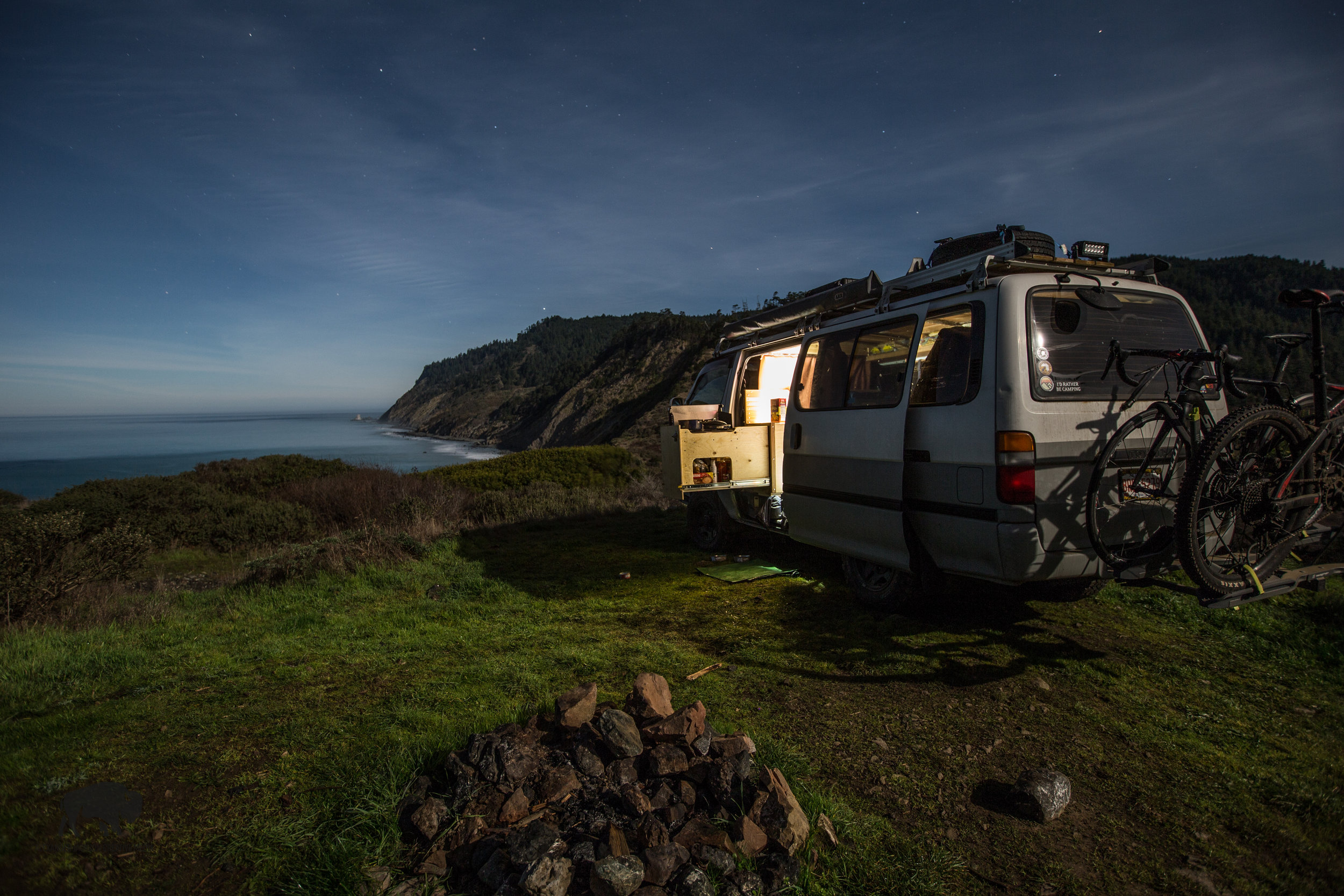 vanlife 3 (25 of 26).jpg