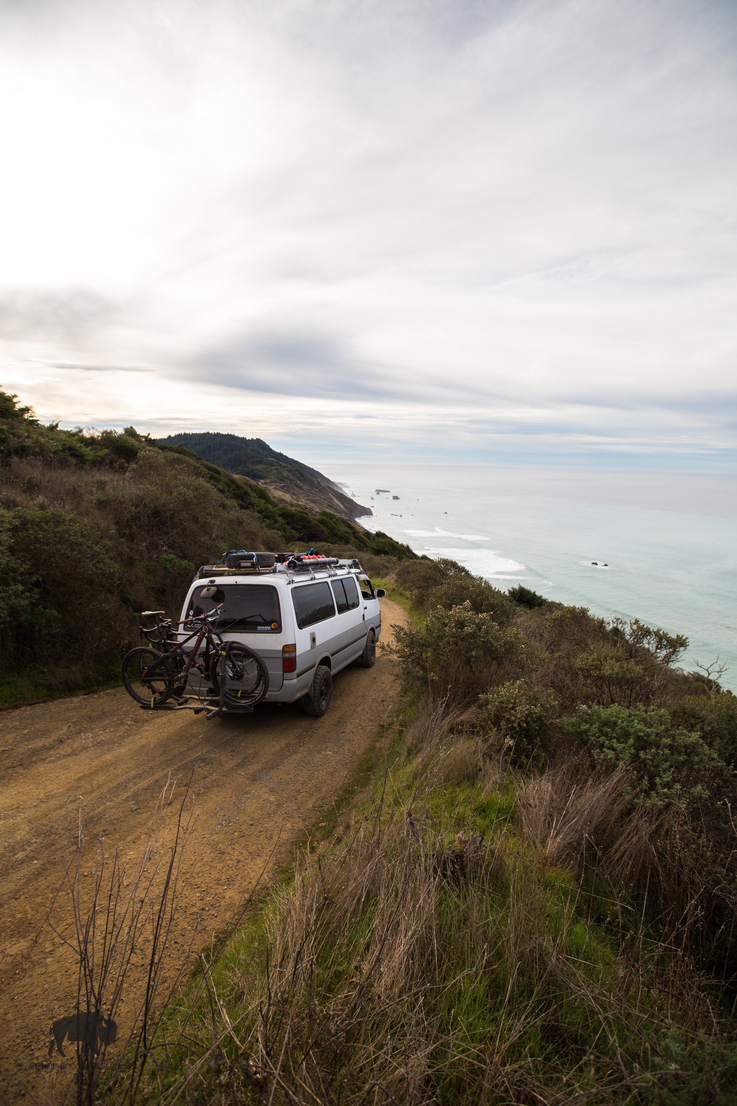 vanlife 4 (17 of 46).jpg
