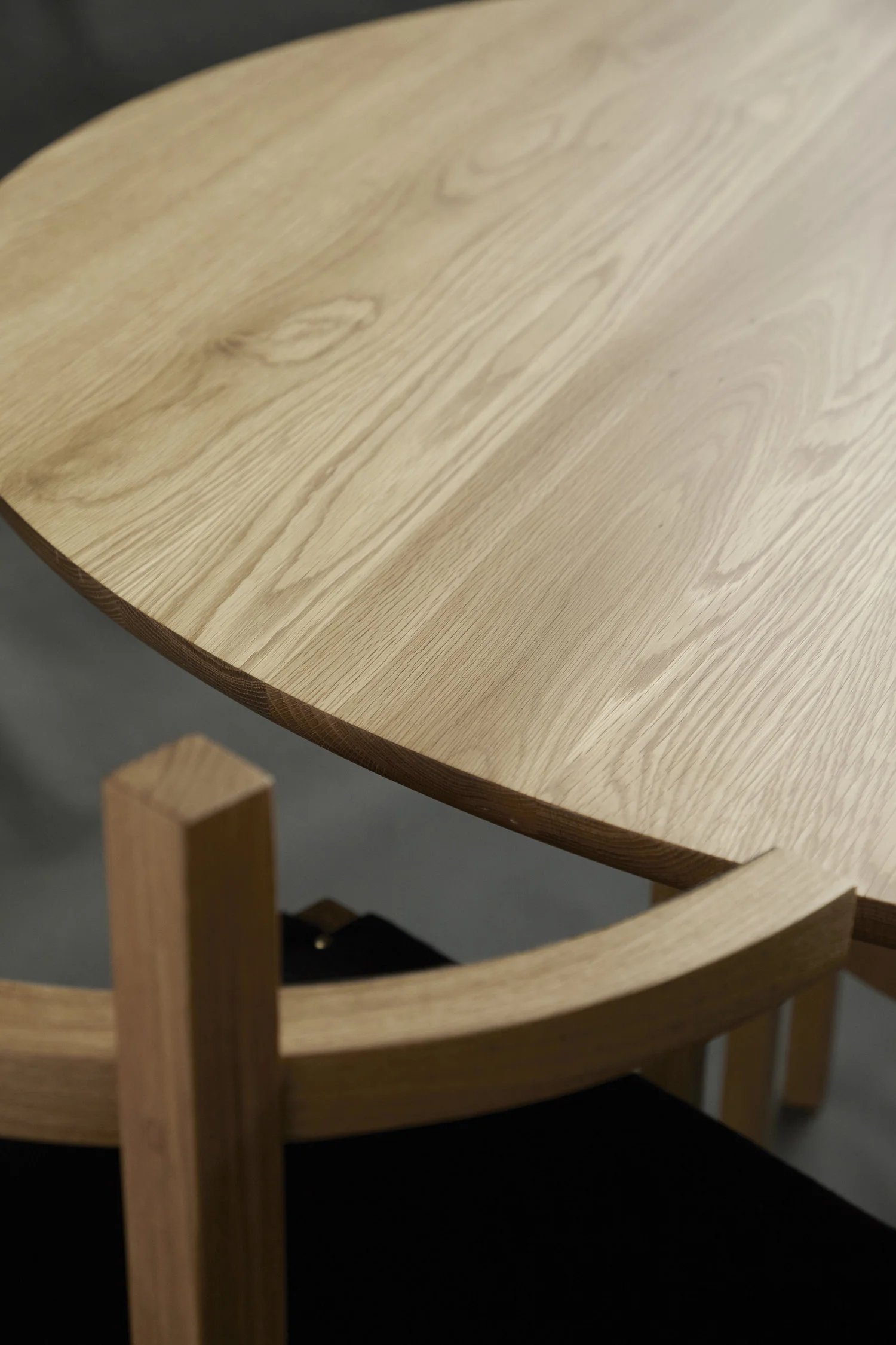SorenDiningTable_CoilandDrift_7.jpg