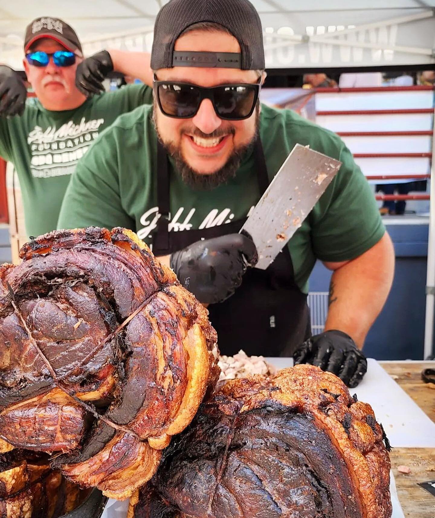 Today&rsquo;s the day! The Porchetta King @mind_machine will be at Mamaroneck from 5-8pm for an incredible pop up. Menu
⬇️⬇️⬇️⬇️⬇️⬇️⬇️⬇️⬇️⬇️

&bull;Wood-fired Pizza 
Smoked Porchetta and potato puff pizza. Provolone. Fresh herbs 

&bull;Hot dog with 