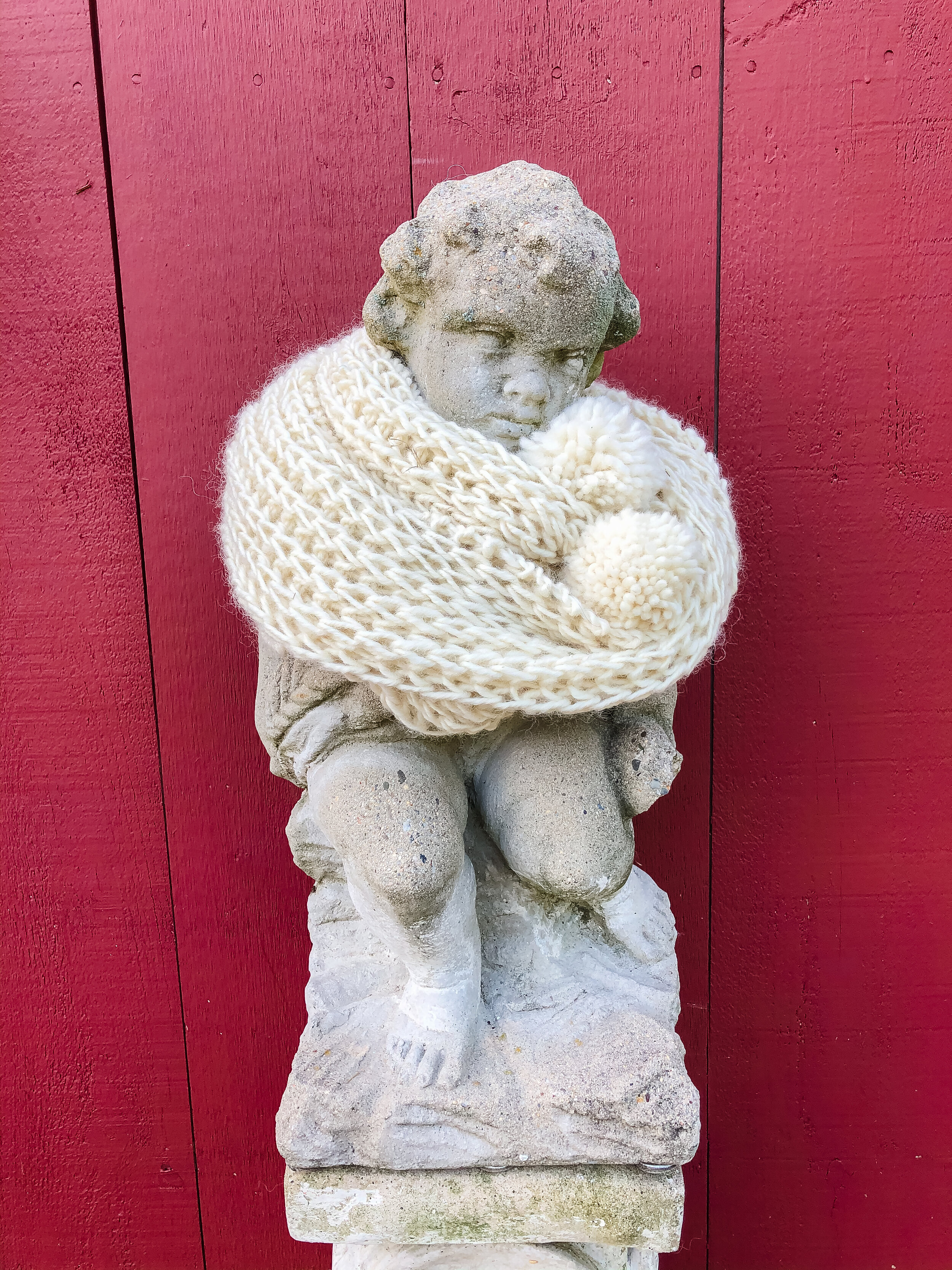 KayLee's Pompom Wrap / Natural Ivory