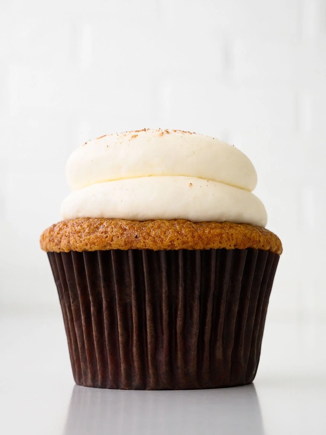Last call for Pumpkin Spice and Salted Caramel 🚨🧁🍩 New Cupcake and Doughnut of the Month are coming 10/1, so stop by either location tomorrow for one last dance.