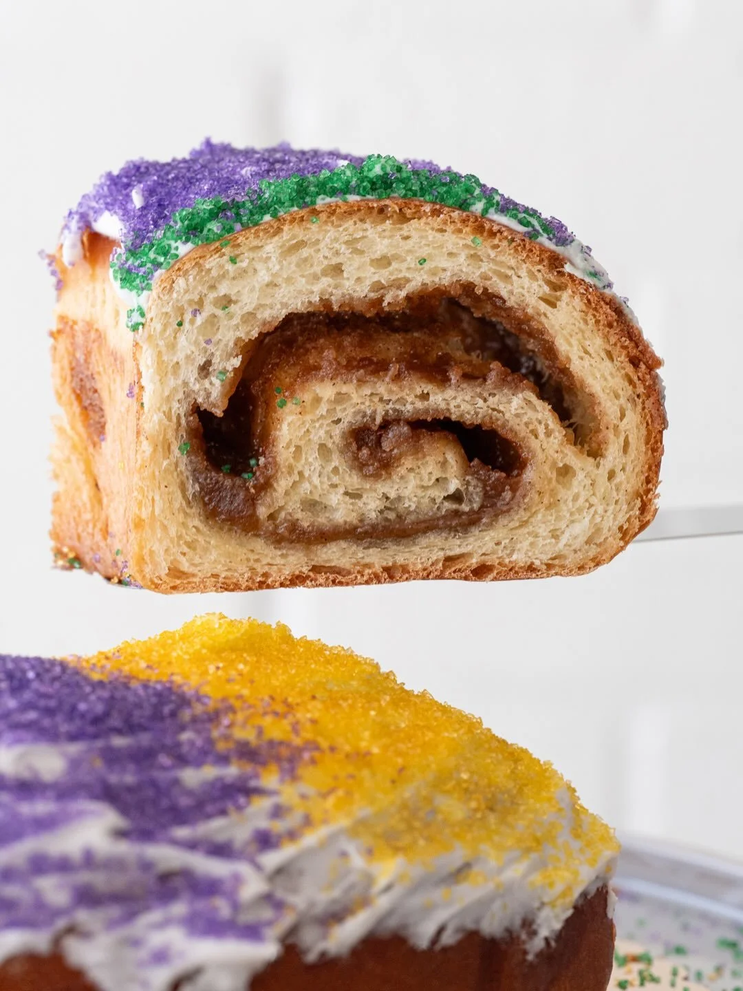 HAPPY MARDI GRAS ⚜️🎉 Today&rsquo;s the last day to get your King Cake if you haven&rsquo;t already. Limited quantities in store and at the same-day ordering link in bio for pickup or delivery till sold out. Congrats to all you kings (and queens) 👑?