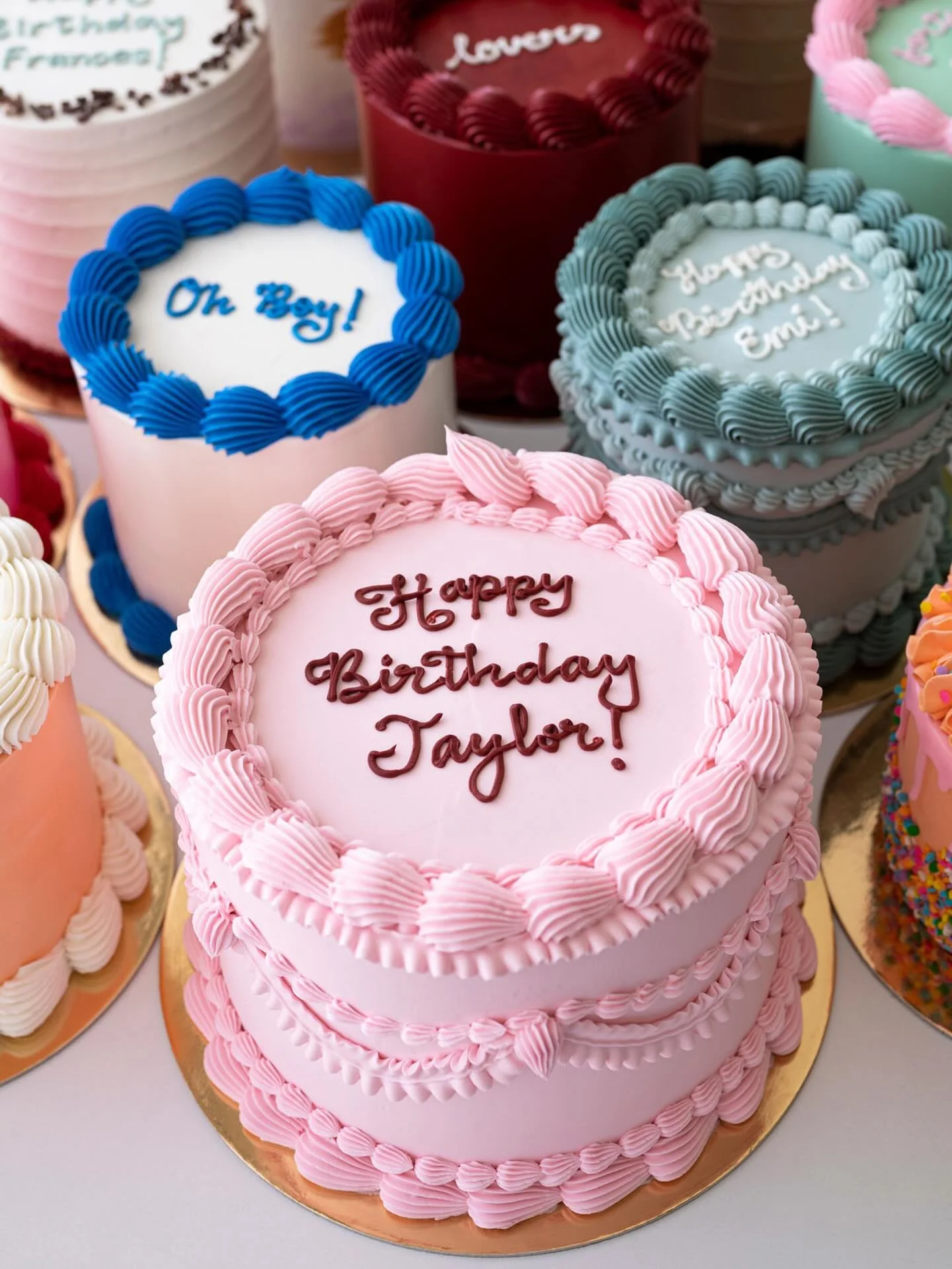 Some cakes are for birthdays 🎉
Some are for big news 👶
Some are just because you have a fork and no supervision 🎂

Submit a preorder request for yours at the Made-to-Order Cake link in bio.

#charlotte #cake #birthdaycake