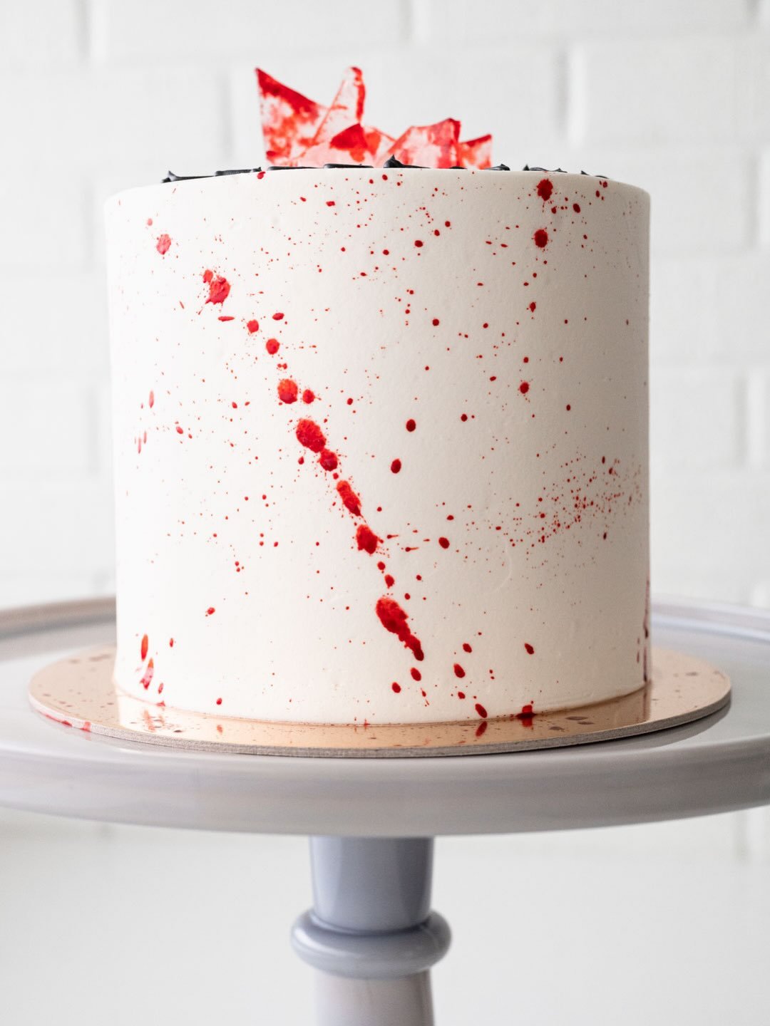 Halloween Cakes are back for preorder. Blood, buttercream, and all 🩸🎂 Link in bio to request yours. 

#charlotte #halloween #cakes