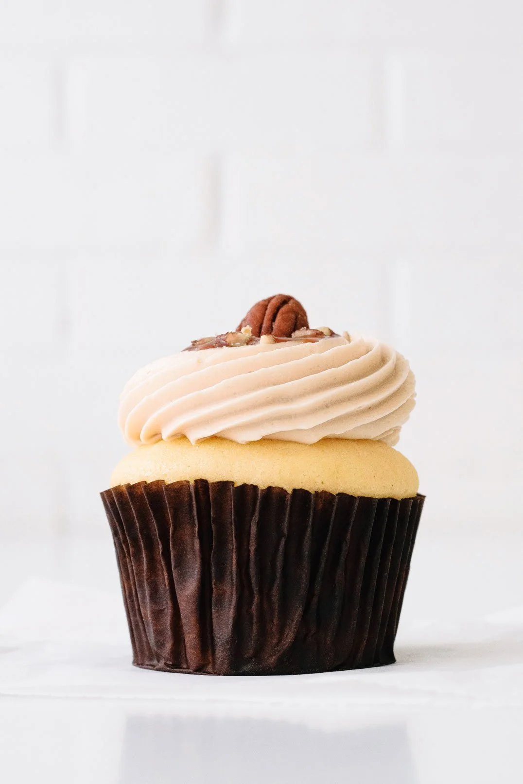 suarez-bakery-park-rd-charlotte-nc-maple-pecan-cupcakes-web-01.jpg