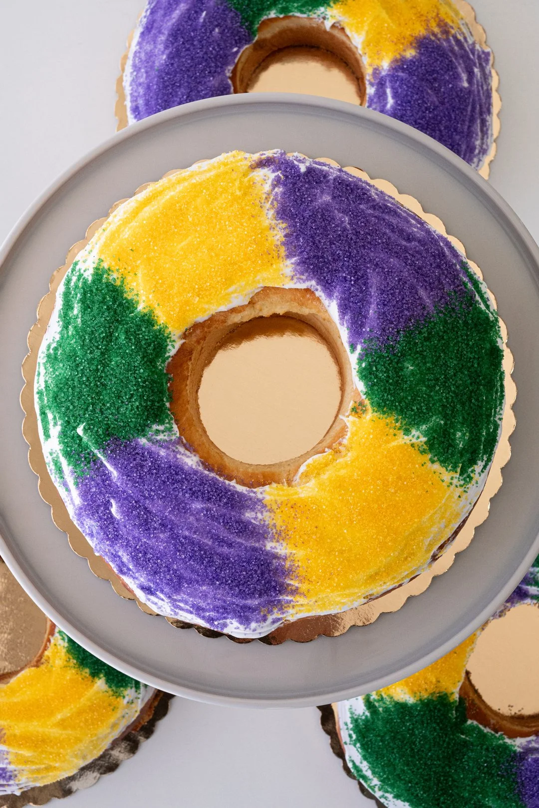 suarez-bakery-park-rd-charlotte-mardi-gras-king-cake-web-04.jpg