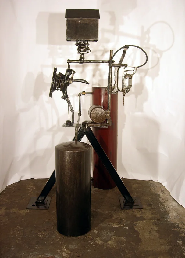 Le Detroit Entre Deux Lacs, 2010, steel with oil, 80"h x 48"w x 54"d