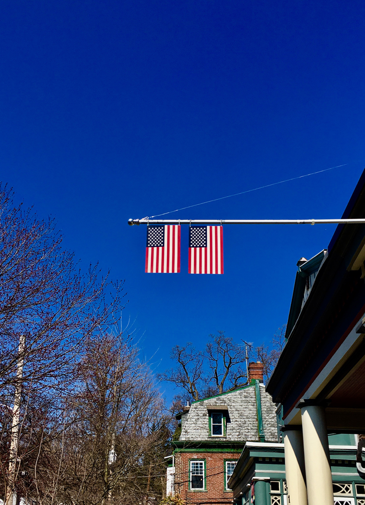 the untied two country solution