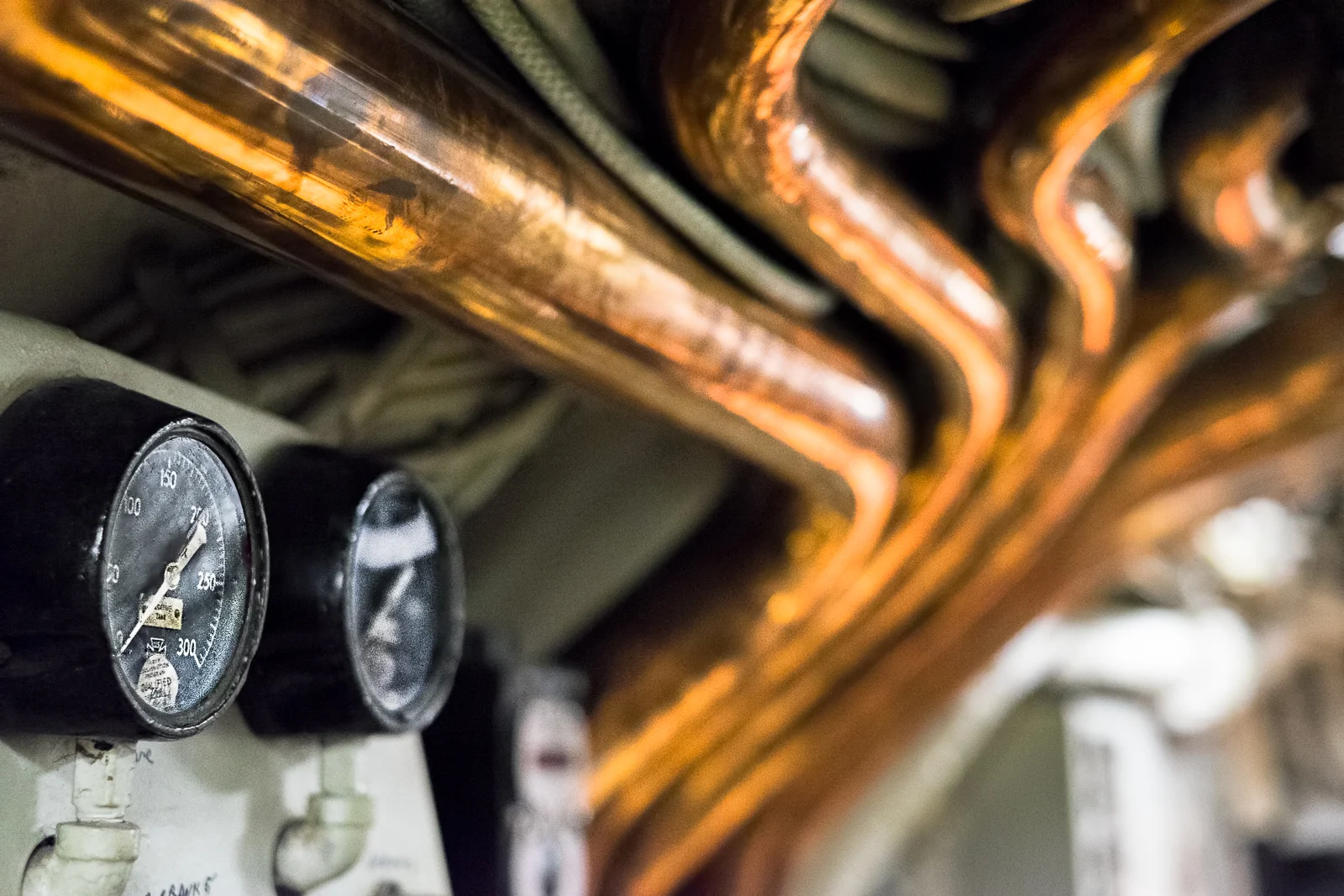 Pipes & Gauges